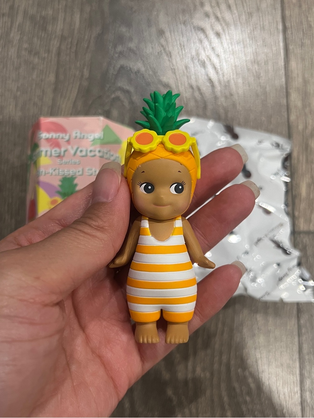 Brand NEW Sonny Angel Summer Vacation Series Mini Figure - pineapple